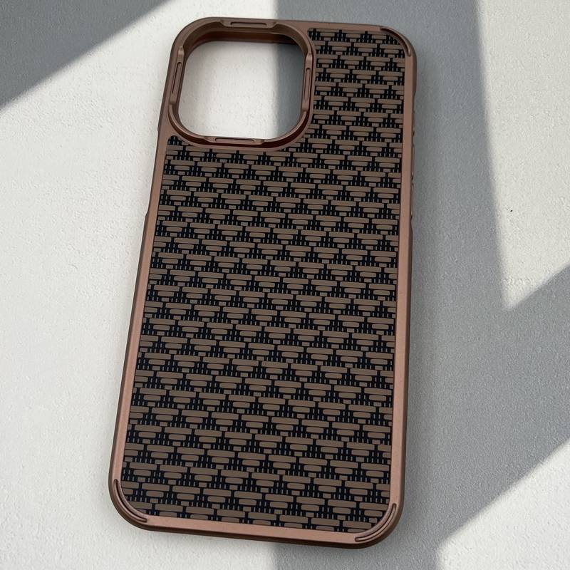 قاب گوشی iPhone 15 Pro Max آیفون Business Carbon طرح کربن لوکس لنز برجسته ضد ضربه کد 89811 - Image 2
