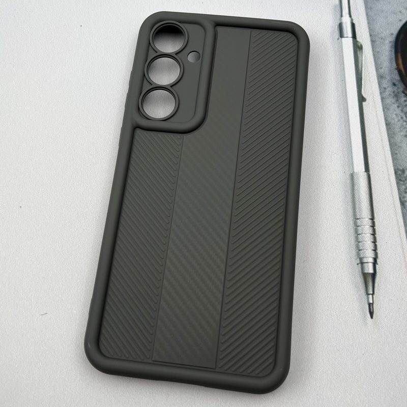 قاب گوشی Galaxy A55 سامسونگ Carbon Case سیلیکونی ایربگ دار ضد ضربه طرح کربن محافظ لنز دار تیتانیوم کد 13598 - Image 2
