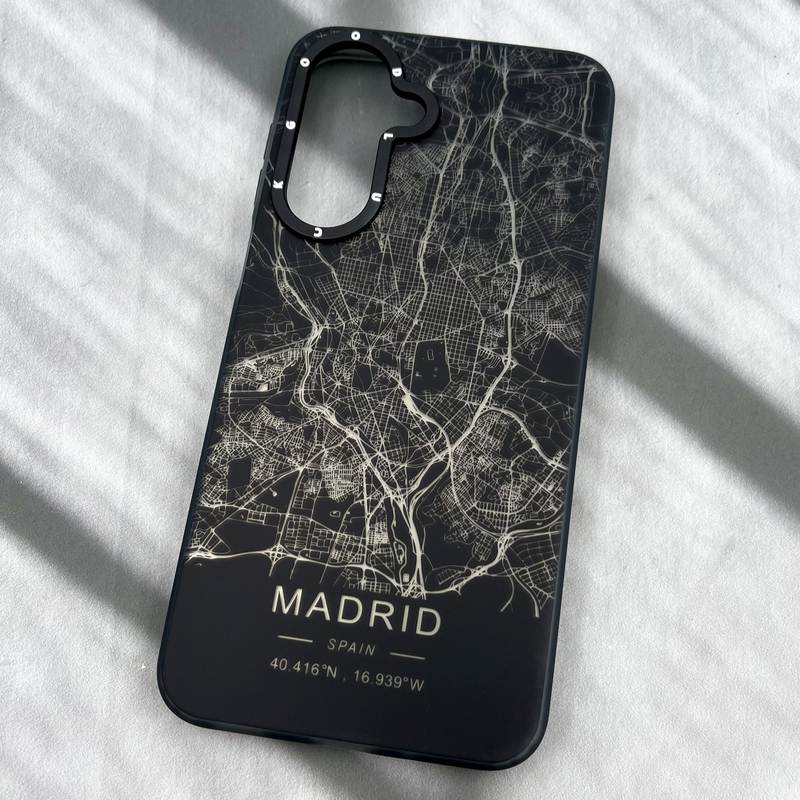 قاب گوشی Galaxy A17 سامسونگ Good Luck ضد ضربه لنز برجسته اورجینال طرح Madrid کد 29932 - Image 2