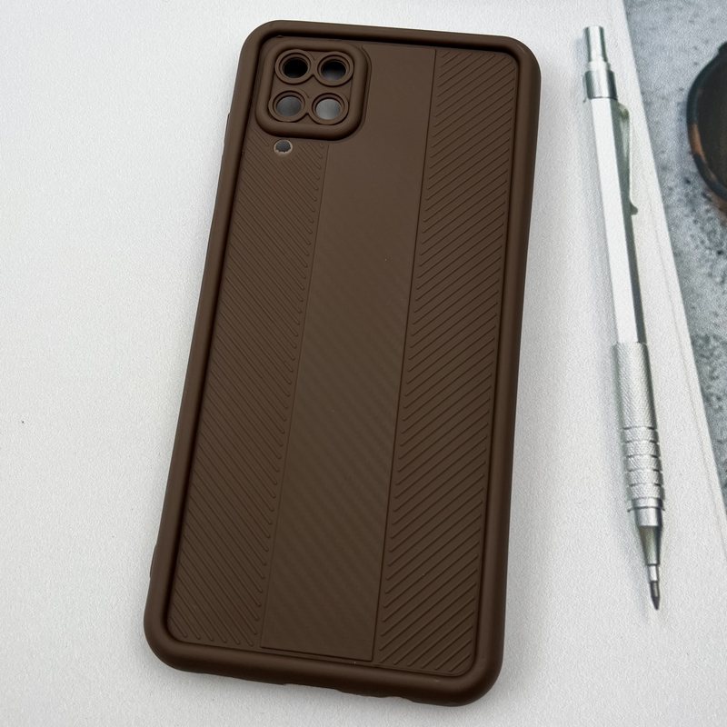 قاب گوشی Galaxy A12 / Galaxy M12 سامسونگ Carbon Case سیلیکونی ایربگ دار ضد ضربه طرح کربن محافظ لنز دار موکا کد 33779 - Image 2