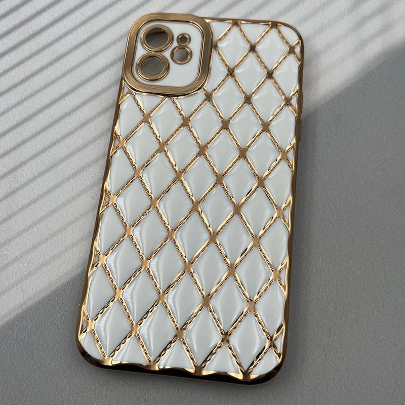 قاب گوشی iPhone 11 آیفون سیلیکونی طرح برجسته پافری My Case دور طلایی محافظ لنز دار دور طلایی سفید کد 46510 - Image 2