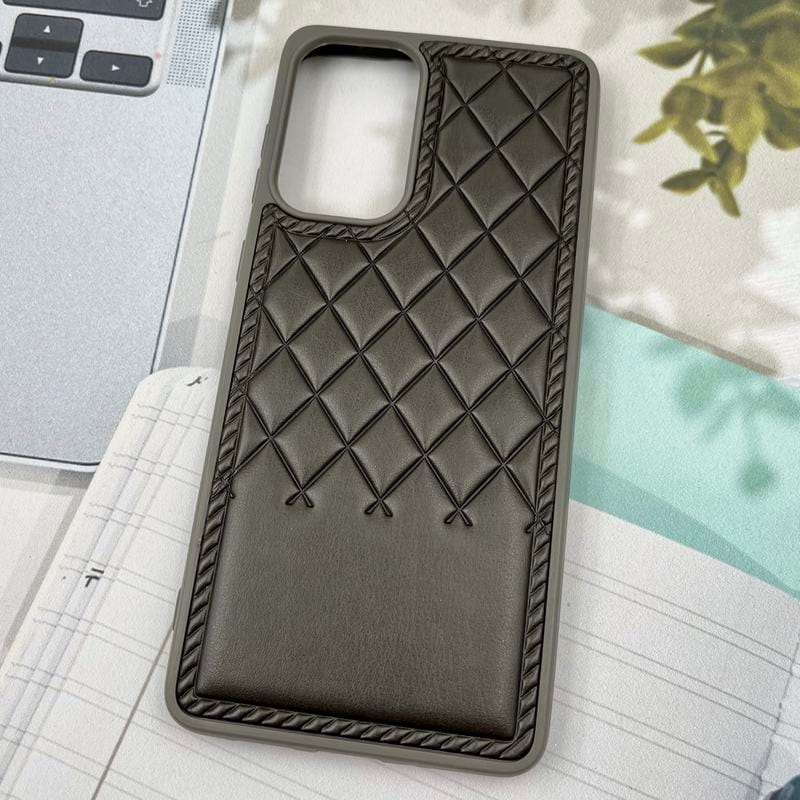 قاب گوشی Galaxy A73 سامسونگ Premium Case چرم پافر لوزی بالشتی لوکس تیتانیوم کد 47795 - Image 2