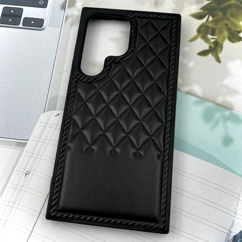 قاب گوشی Galaxy S24 Ultra سامسونگ Premium Case چرم پافر لوزی بالشتی لوکس مشکی کد 68056 - Image 2