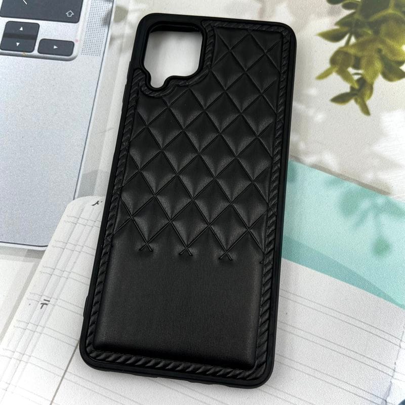 قاب گوشی Galaxy A12 / Galaxy M12 سامسونگ Premium Case چرم پافر لوزی بالشتی لوکس مشکی کد 76977 - Image 2