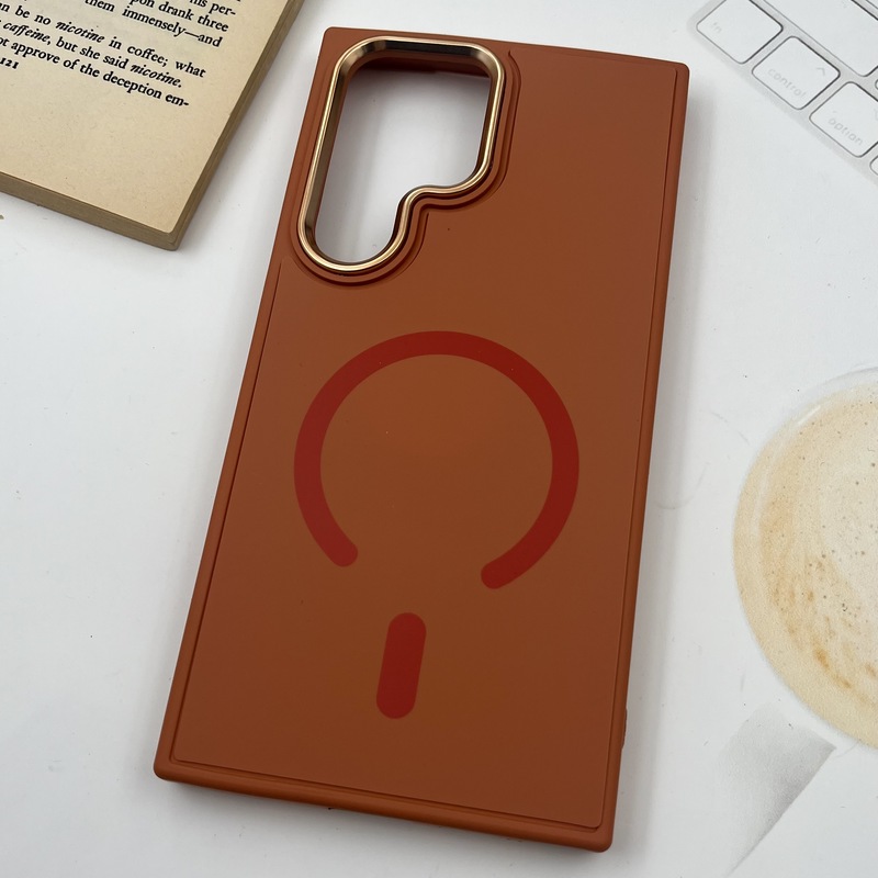 قاب گوشی Galaxy S24 Ultra سامسونگ Creative Case سیلیکونی پاک کنی مگ سیف اورجینال لنز متال نارنجی کد 13600 - Image 2