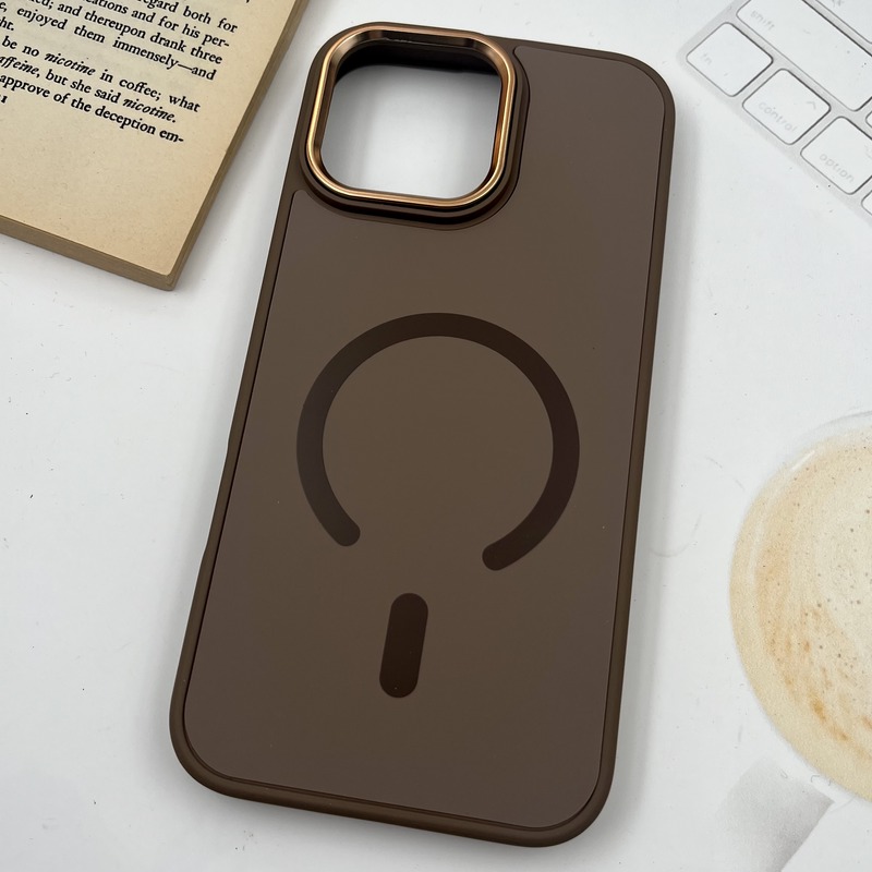 قاب گوشی iPhone 16 Pro Max آیفون Creative Case سیلیکونی پاک کنی مگ سیف اورجینال لنز متال موکا کد 43421 - Image 2