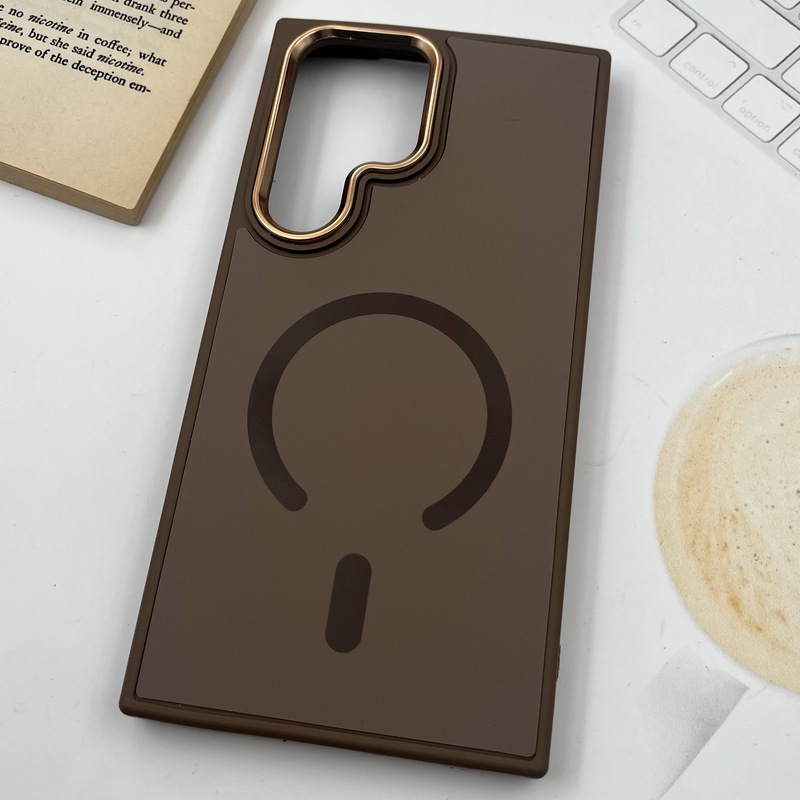 قاب گوشی Galaxy S24 Ultra سامسونگ Creative Case سیلیکونی پاک کنی مگ سیف اورجینال لنز متال موکا کد 49677 - Image 2