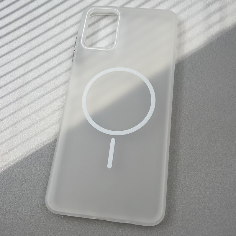 قاب گوشی Galaxy A06 سامسونگ مات PC CASE طرح مگ سیف Magsafe طیفی سفید کد 78685 - Image 2