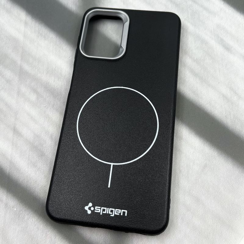 قاب گوشی Galaxy A13 4G / Galaxy A04S سامسونگ Spigen Case سیلیکونی طرح مگ سیف Magsafe لنز کروم مشکی کد 99439 - Image 2