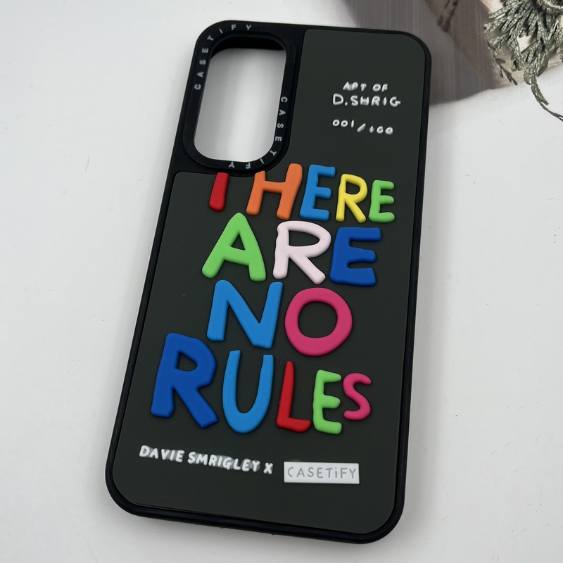 قاب گوشی Galaxy S23 FE سامسونگ سیلیکونی CASETIFY طرح برجسته فانتزی طوسی کد 321958 - Image 2