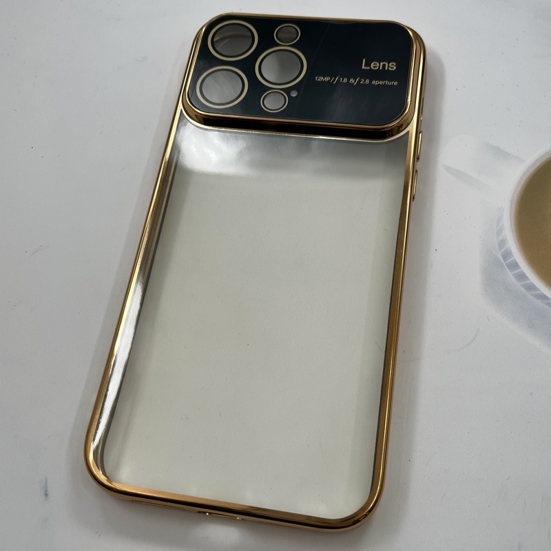 قاب گوشی iPhone 14 Pro Max آیفون Camera Lens شفاف محافظ لنز دار گلسی دور طلایی کد 482424 - Image 2