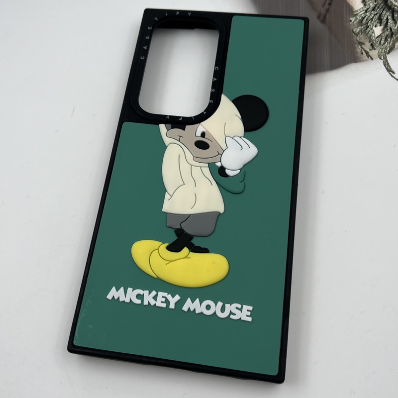 قاب گوشی Galaxy S24 Ultra سامسونگ سیلیکونی CASETIFY طرح برجسته میکی موس سبز کد 942362 - Image 2