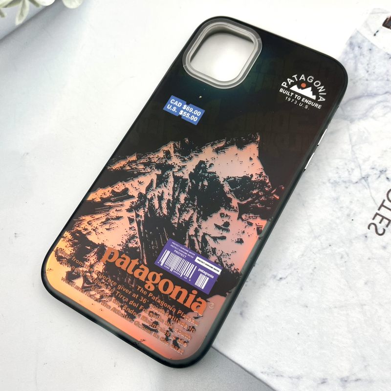 قاب گوشی iPhone 11 آیفون Discolor Case اسپرت ضد ضربه محافظ لنز برجسته طرح Patagonia کد 67871 - Image 2