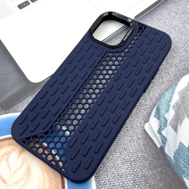 قاب گوشی iPhone 12 / iPhone 12 Pro آیفون Honeycomb Case سیلیکونی طرح کندویی لنز برجسته ضد ضربه سرمه ای کد 227958 - Image 2