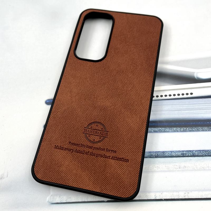 قاب گوشی Galaxy S24 FE سامسونگ Cotton Case مخمل چرمی Hand Made کلاسیک عسلی کد 230340 - Image 2
