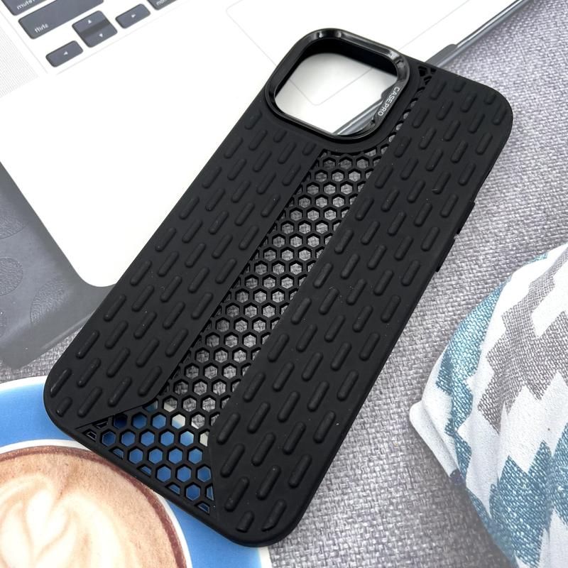 قاب گوشی iPhone 13 Pro Max آیفون Honeycomb Case سیلیکونی طرح کندویی لنز برجسته ضد ضربه مشکی کد 253224 - Image 2