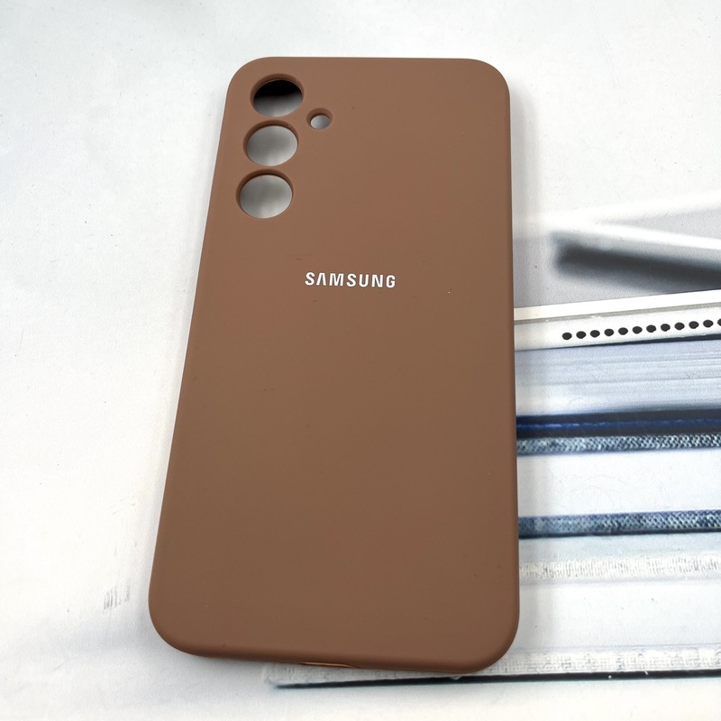 قاب گوشی Galaxy A35 سامسونگ سیلیکونی پاک کنی اورجینال داخل پارچه ای محافط لنز دار موکا کد 329919 - Image 2