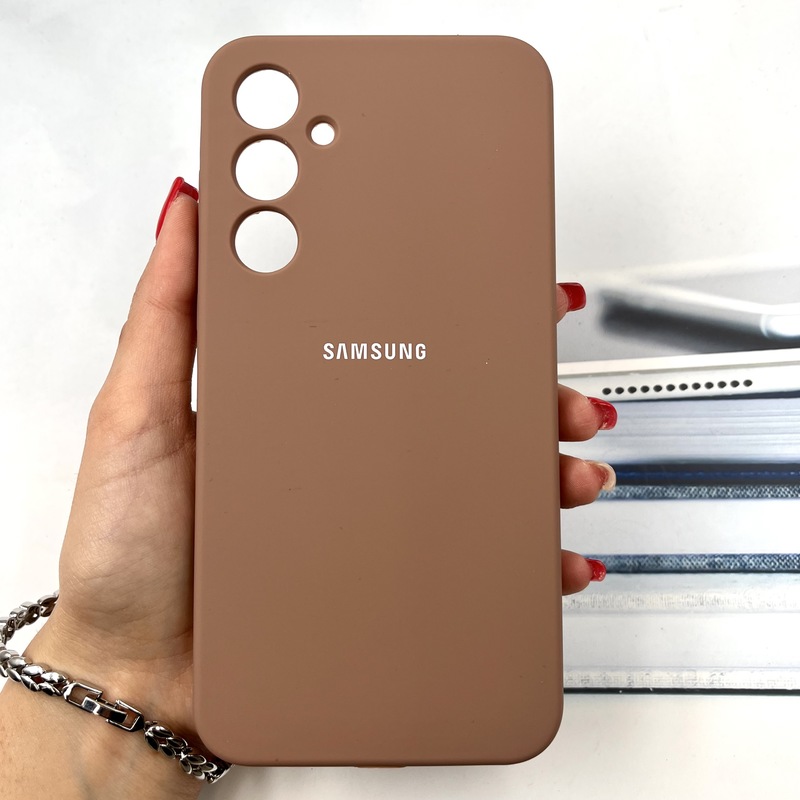 قاب گوشی Galaxy A35 سامسونگ سیلیکونی پاک کنی اورجینال داخل پارچه ای محافط لنز دار موکا کد 329919