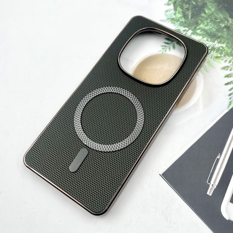قاب گوشی Redmi Note 14 Pro 4G شیائومی Creative Case طرح کربن مگ سیف فلزی Magsafe اورجینال متال لوکس سبز کد 388968 - Image 2