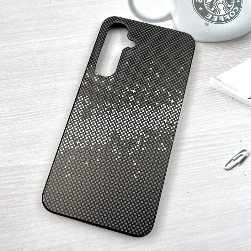 قاب گوشی Galaxy S24 FE سامسونگ Carbon Guard سیلیکونی سوپر اسپرت طرح کربن کد 494116 - Image 2
