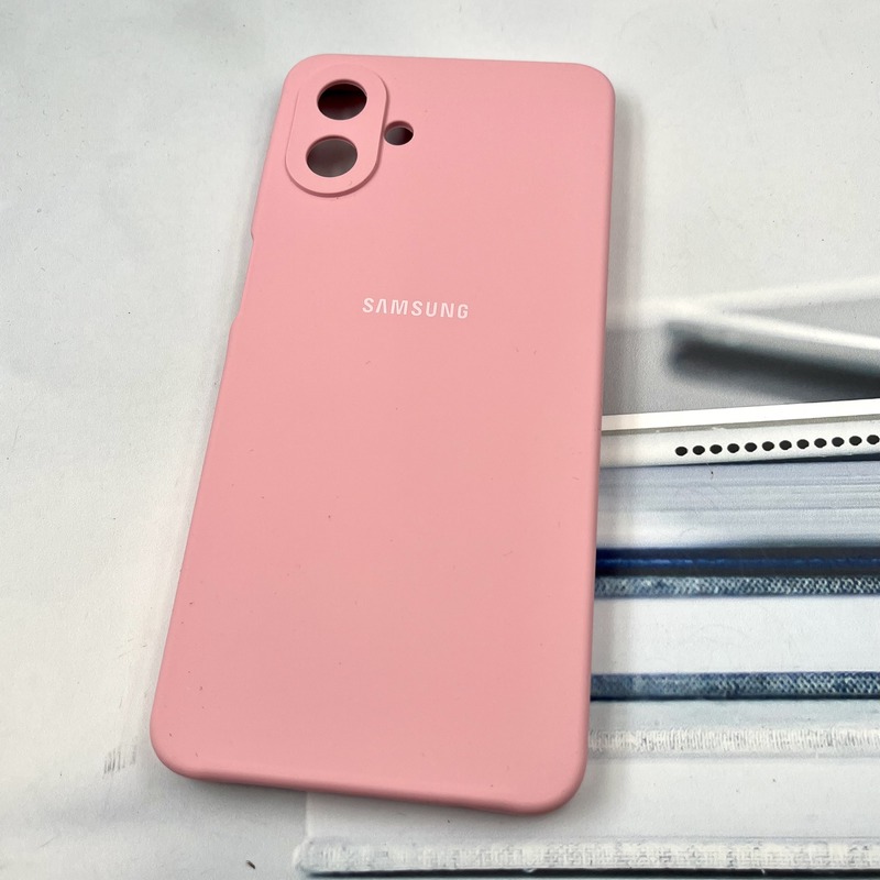 قاب گوشی Galaxy A07 سامسونگ سیلیکونی پاک کنی اورجینال داخل پارچه ای محافظ لنز دار رنگ گلبهی کد 563238 - Image 2