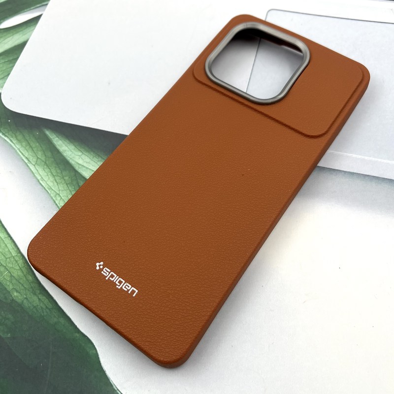 قاب گوشی Poco X6 Pro / Redmi K70E شیائومی سیلیکونی Spigen کلاسیک لنز برجسته کرومی رنگ عسلی کد 582794 - Image 2