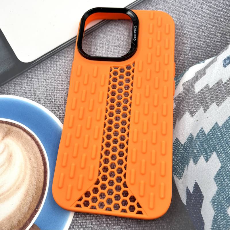 قاب گوشی iPhone 16 Pro آیفون Honeycomb Case سیلیکونی طرح کندویی لنز برجسته ضد ضربه نارنجی کد 964500 - Image 2