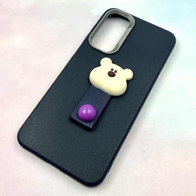 قاب گوشی Galaxy A16 سامسونگ Leather Design عروسکی تدی فینگر بند لنز کروم سرمه ای کد 496522 - Image 2