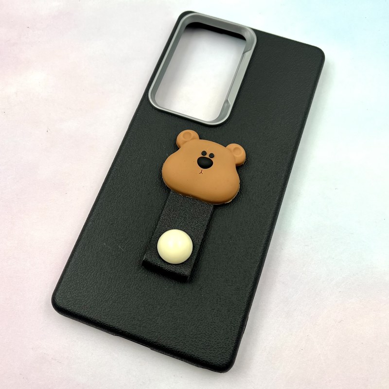 قاب گوشی Galaxy S25 Ultra سامسونگ Leather Design عروسکی تدی فینگر بند لنز کروم مشکی کد 720097 - Image 2